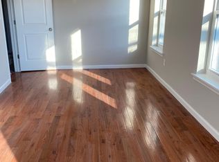 900 S 8th St #3, Philadelphia, PA