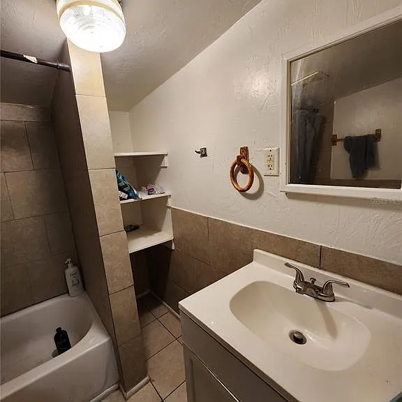 1623 SE 3rd Ave — Photo 16