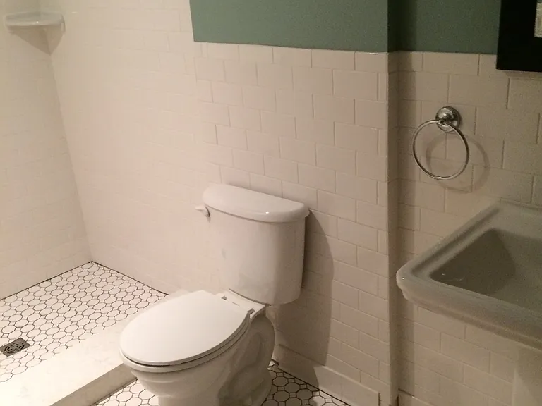 69 Lafayette Ave — Photo 4
