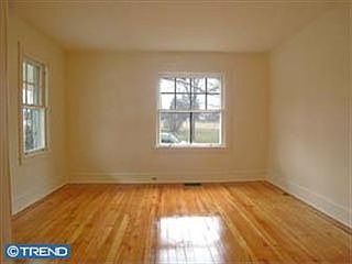 3rd image of 210 N Chancellor St