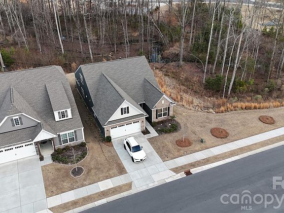 5th image of 3130 Windhaven Ln