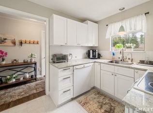 Heritage Village, Southbury, CT 06488