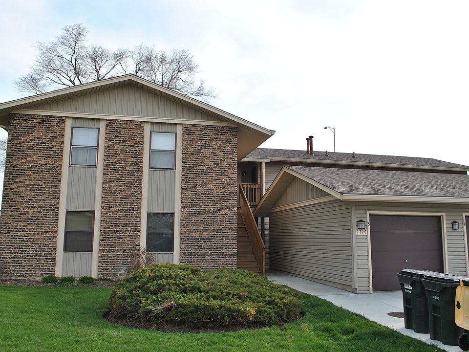 1st image of 1315 Gifford Ct Unit D