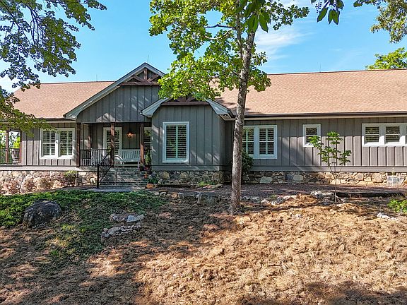 3rd image of 3717 Cochran Rd