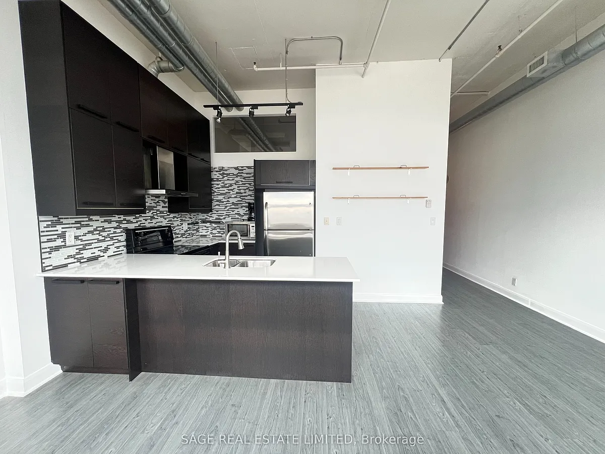 Building Photo - 700 King St W #LPH04