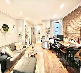 Rented by Century 21 Premier 