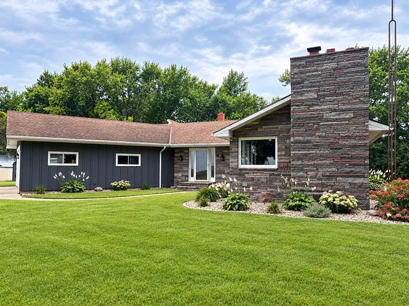 57695 105th St, Mapleton, MN 56065