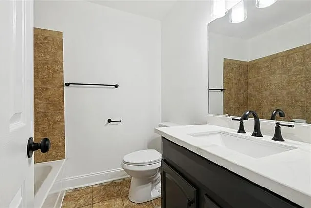 4417 Duplessis St — Photo 15