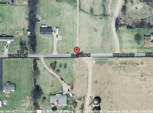 1831 E Cutshall Rd, Scottsburg, IN 47170