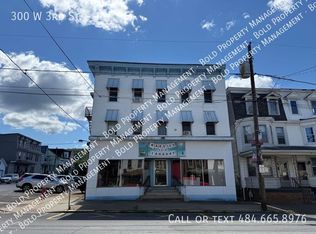 300 W 3rd St #1, Mount Carmel, PA 17851