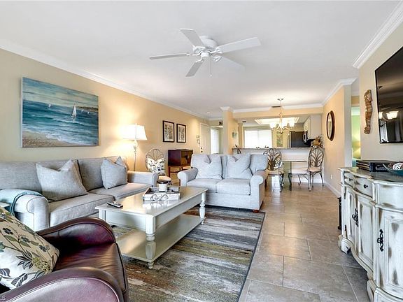 3rd image of 5250 Fox Hollow Dr APT 520