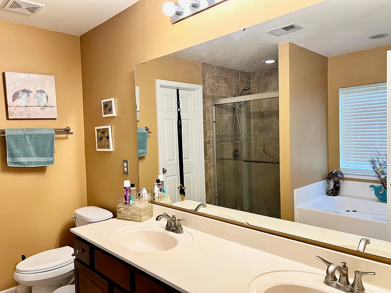 725 Bonita Loop — Photo 8