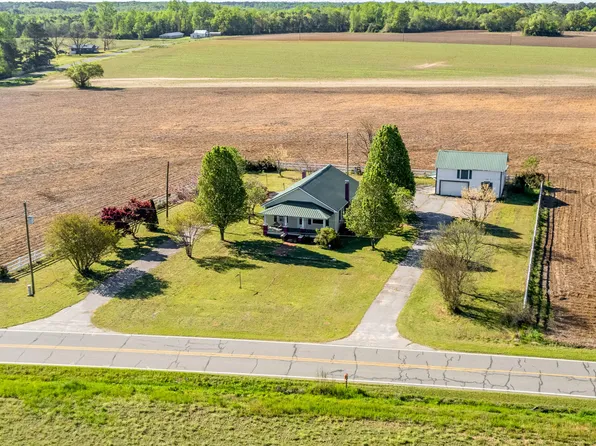 4620 Roanoke Road, Newton Grove, NC 28366
