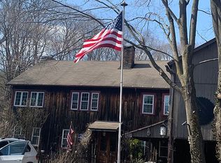 10 Park Rd, Oxford, CT 06478