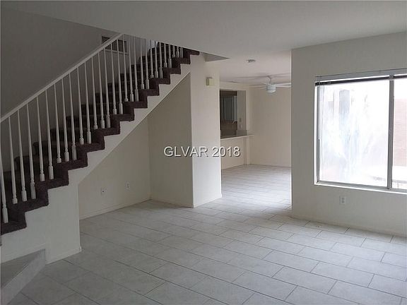 4th image of 3452 Blue Heather Dr