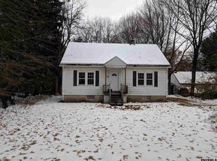342 Winter St, Troy, NY 12180