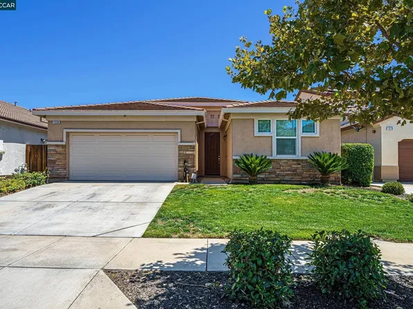 1524 Sycamore Dr, Oakley, CA 94561