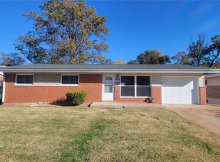 2432 Chaucer Ave, Saint Louis, MO