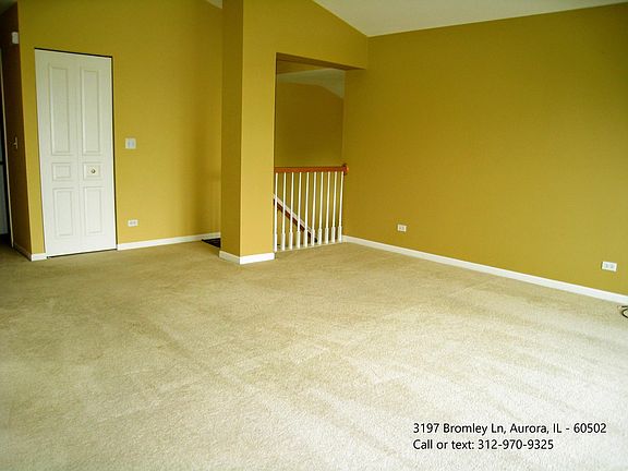 3rd image of 3197 Bromley Ln
