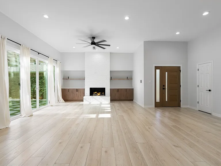 14140 Regency Pl — Photo 4