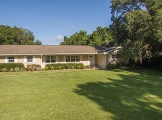 1765 Crestview Dr, Mount Dora, FL 32757