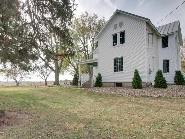 313 E 1150th St, Payson, IL 62360