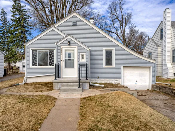 4328 N 32nd St, Omaha, NE 68111