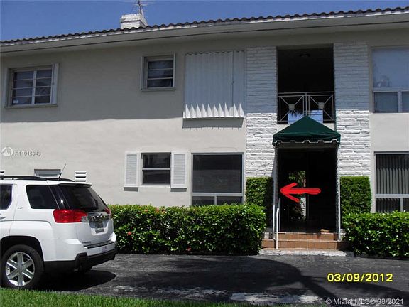 2nd image of 50 Park Dr #1