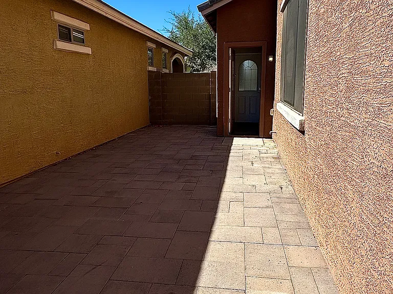 4388 E Selena Dr — Photo 16