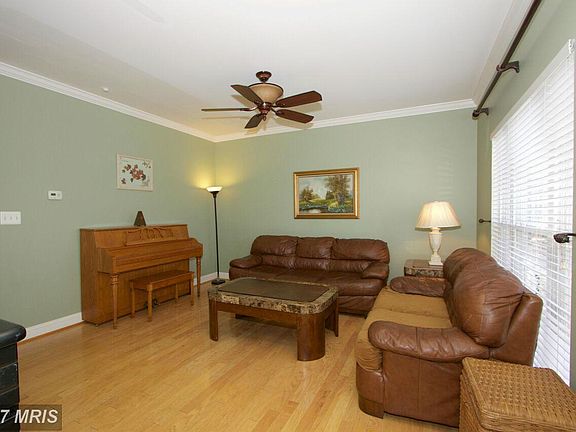 4th image of 1923 Blair Ct