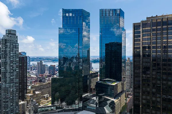 Rented by Sotheby's International Realty | media 33