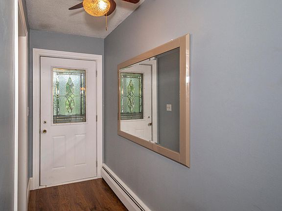 5th image of 27056 Flintwood Cir