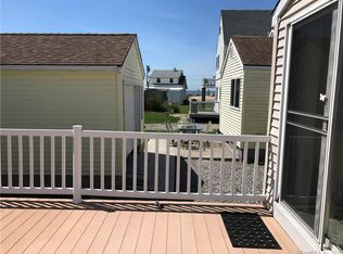 10 Cranton Ave, Old Saybrook, CT 06475