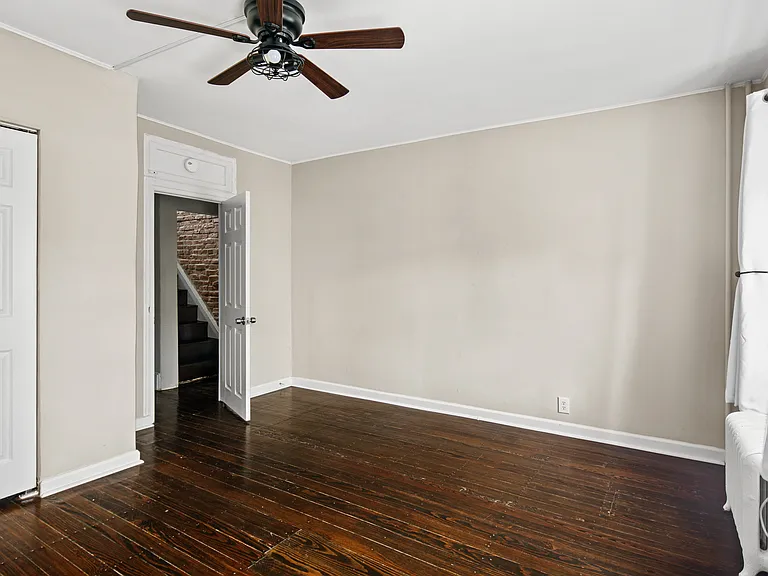 127 Seville St — Photo 23