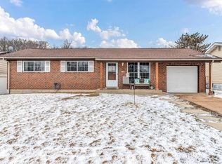 3308 Boca Raton Dr, Arnold, MO 63010
