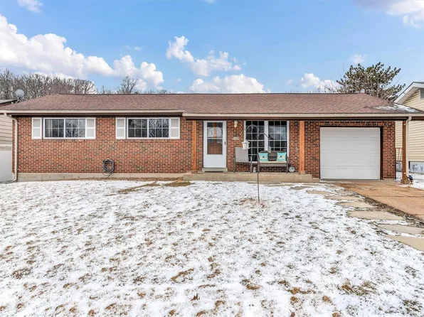 3308 Boca Raton Dr, Arnold, MO 63010