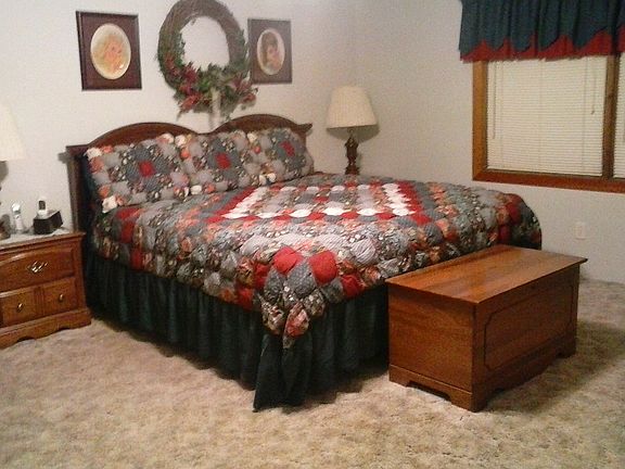 21' x 14' Master Bedroom