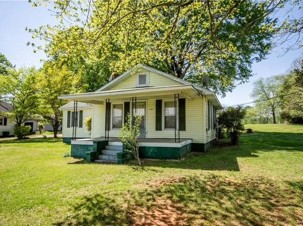 501 Us Highway 21, Statesville, NC 28625