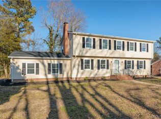 117 Norwood Dr, Colonial Heights, VA 23834