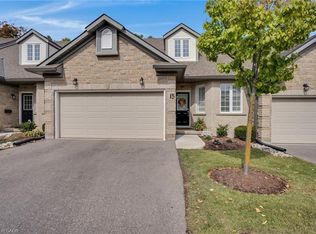 180 Old Abbey Rd #15, Waterloo, ON N2K4B2