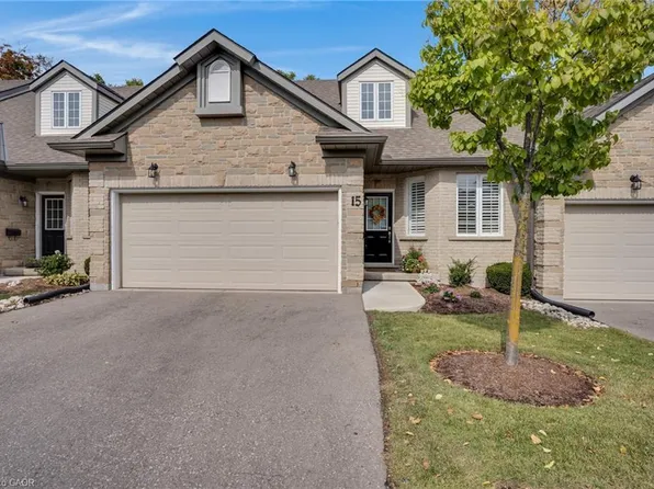 180 Old Abbey Rd #15, Waterloo, ON N2K 4B2