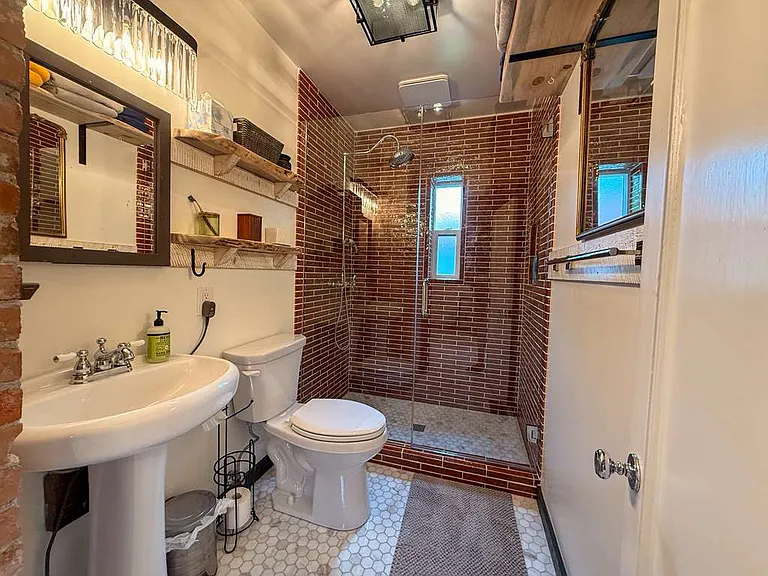 704 Somers Ave — Photo 16