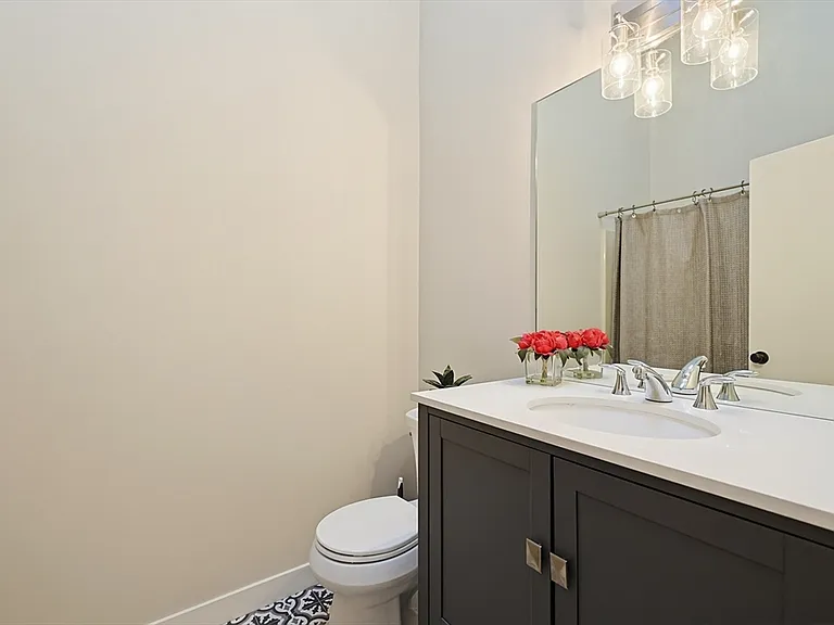 103 Metropolitan Ave #103 — Photo 15