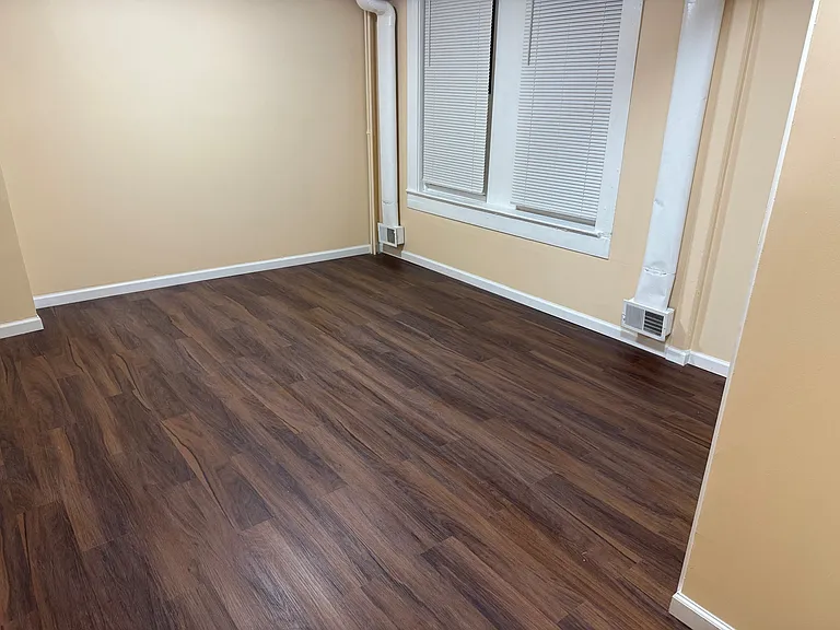 Master Bedroom Pic 2