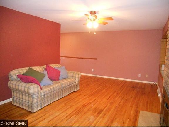 2nd image of 751 Mohican Ln