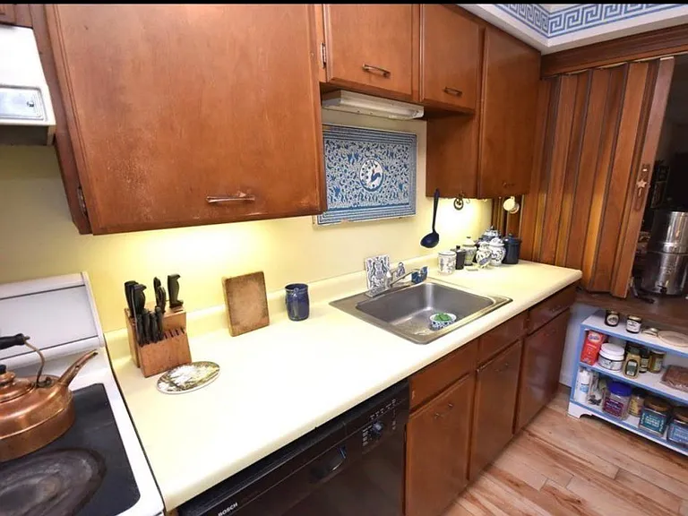 9 Chadwick Ct #9 — Photo 28