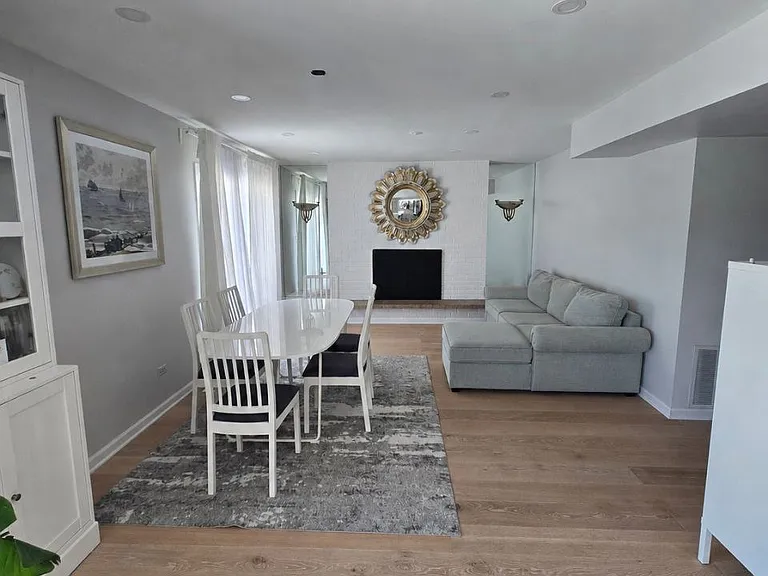 196 Grovenor Dr — Photo 6