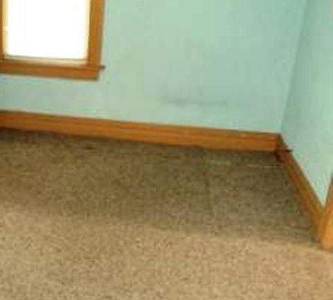 4th image of 2711 Lyndhurst Ave