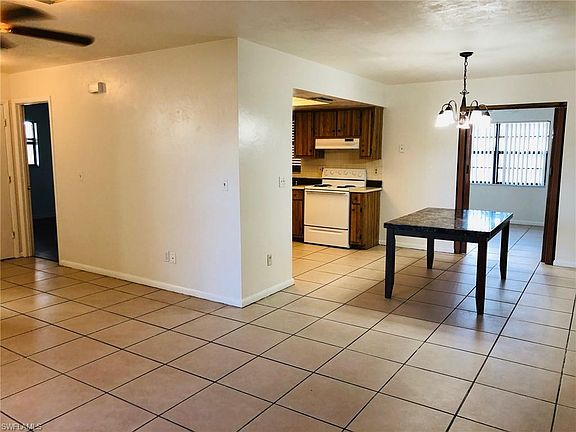 4th image of 104 Jayside Ln