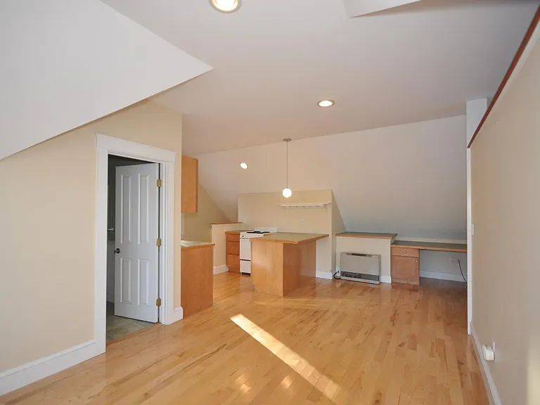 10 W Acton Rd — Photo 5